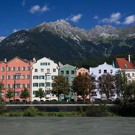 Cityhotel Schwarzer Baer 3*