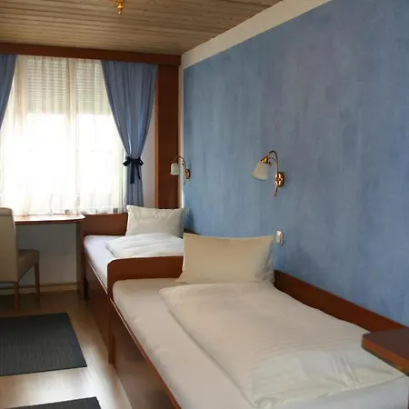 Cityhotel Schwarzer Baer 3*